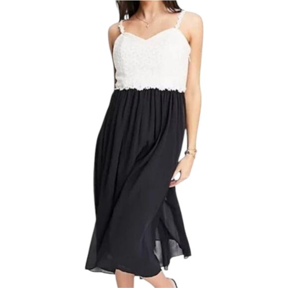 NWT Ted Baker Rosemary Daisy Embroidered Dip Hem Chiffon Pleat Midi Dress Navy 8 - Picture 11 of 13